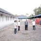 Foto : Bupati Nias Barat, Khenoki Waruwu Saat Meninjau Kesiapan RS Pratama Lologolu