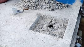 Foto: Pasca diprotes warga, bak penyaring limbah dapur MBG di Jl. Sembilang mulai dibongkar, Sabtu (25/04/2026).